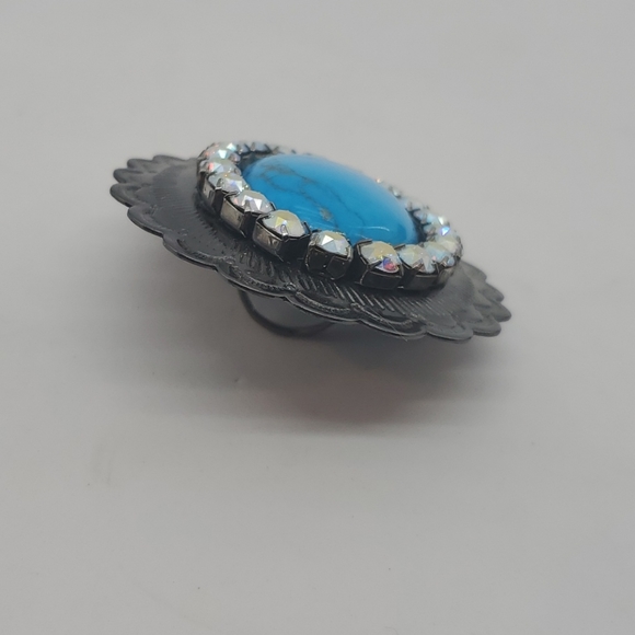 JUMBO BLUE TURQUOISE RHINESTONE CONCHO RING - Picture 5 of 5